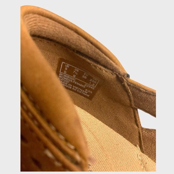 Clarks Collection Roseville Leather Mary Jane Shoes Women's Size 7.5M SN #22545 - Picture 4 of 10